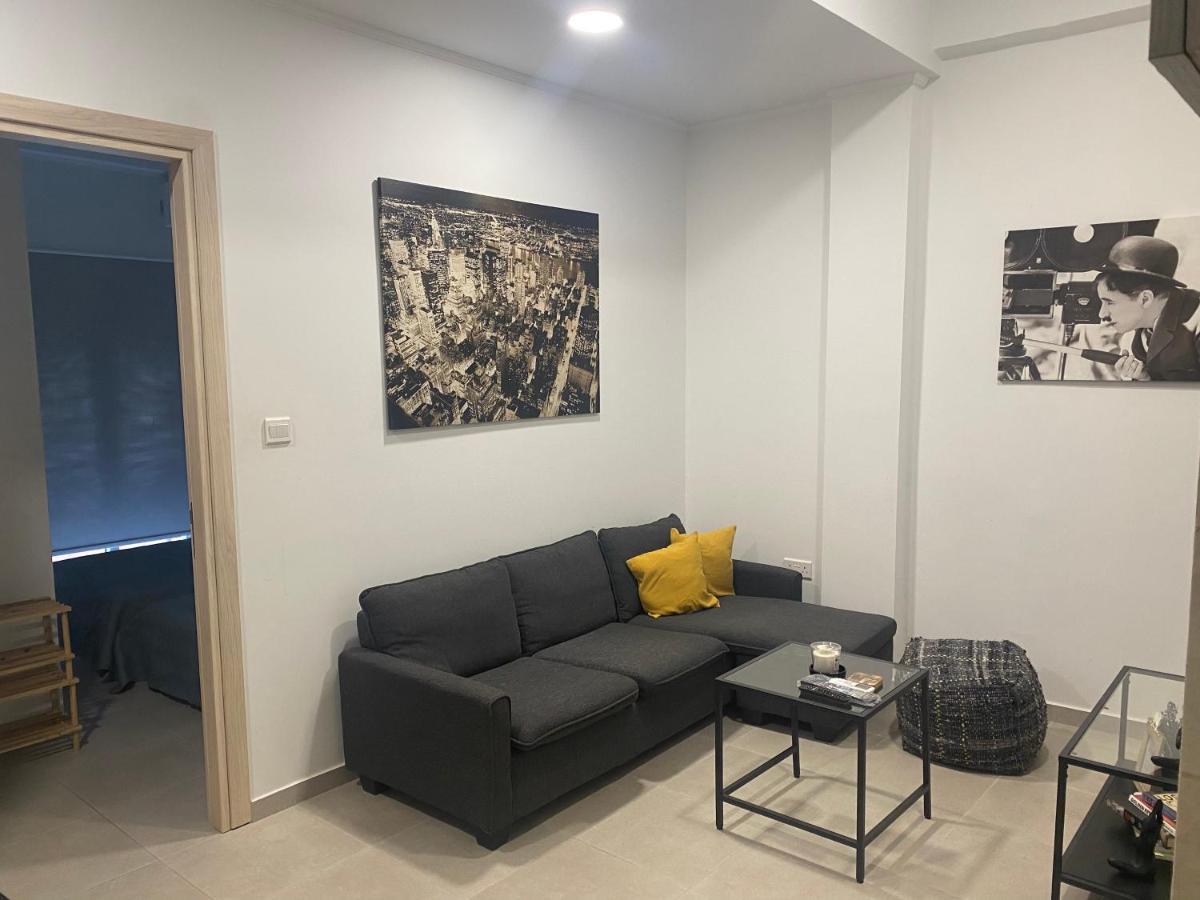 Modern City Center Apartment Saripolou 2 Лимасол Экстерьер фото
